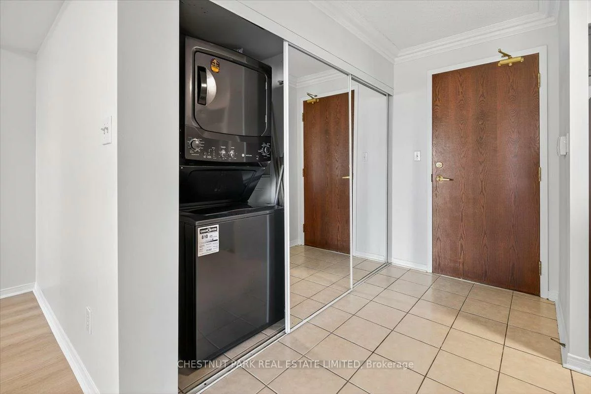 51, Baffin, Langstaff, Richmond Hill