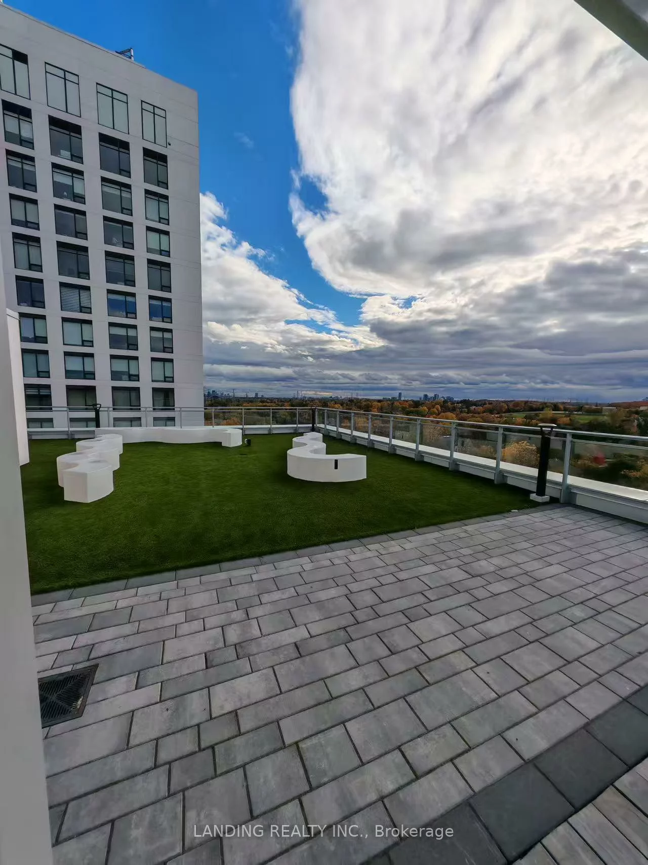 8888, Yonge, South Richvale, Richmond Hill