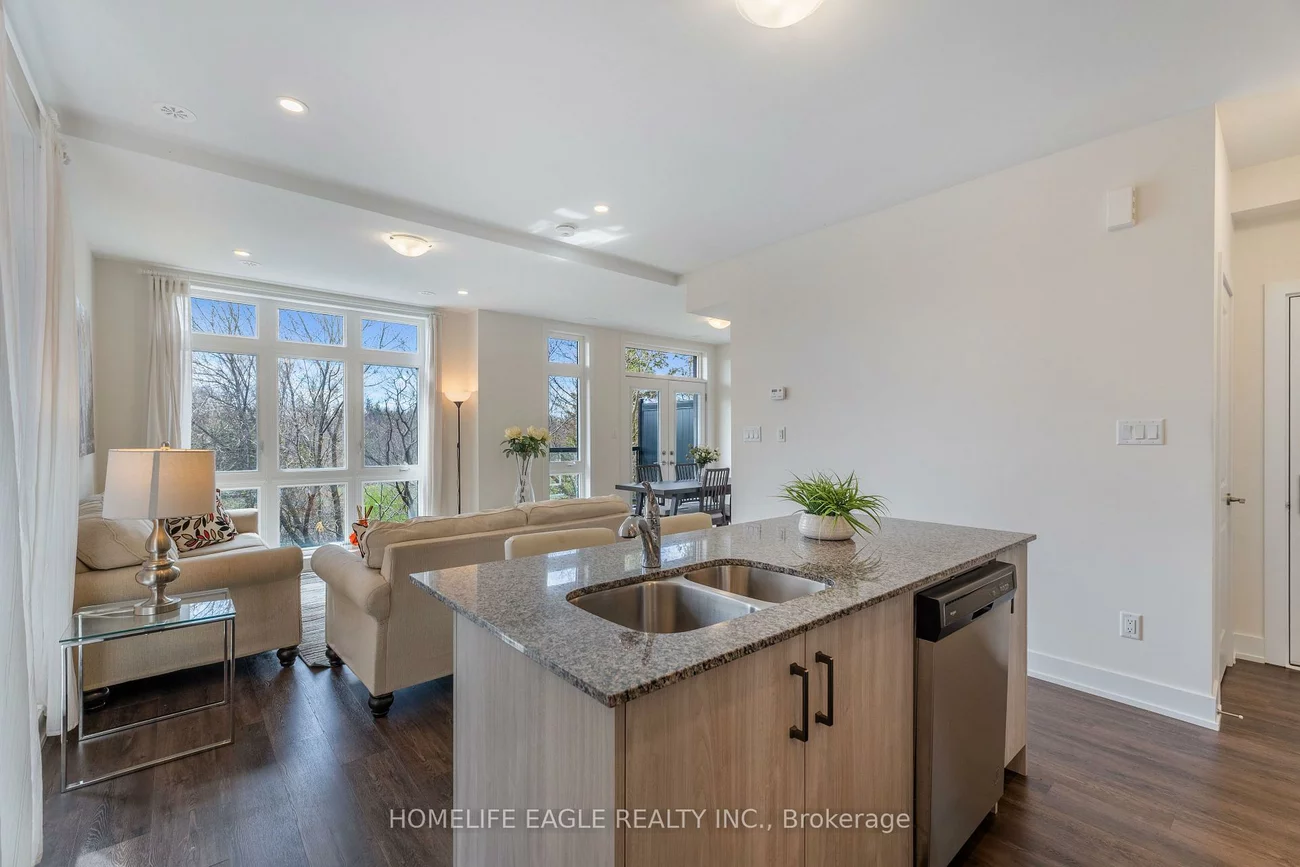 7, Phelps, Oak Ridges, Richmond Hill