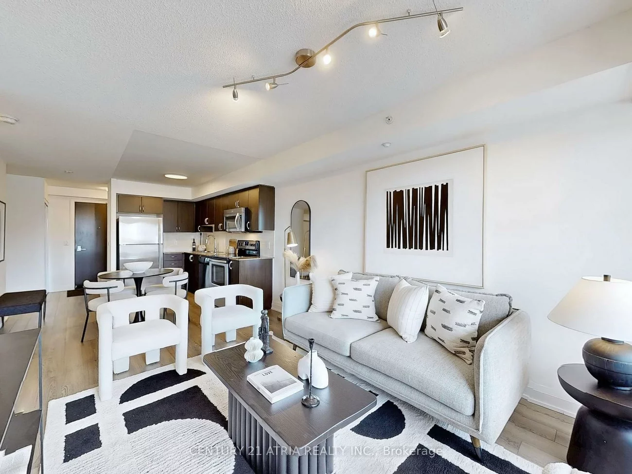 372, Highway 7, Doncrest, Richmond Hill