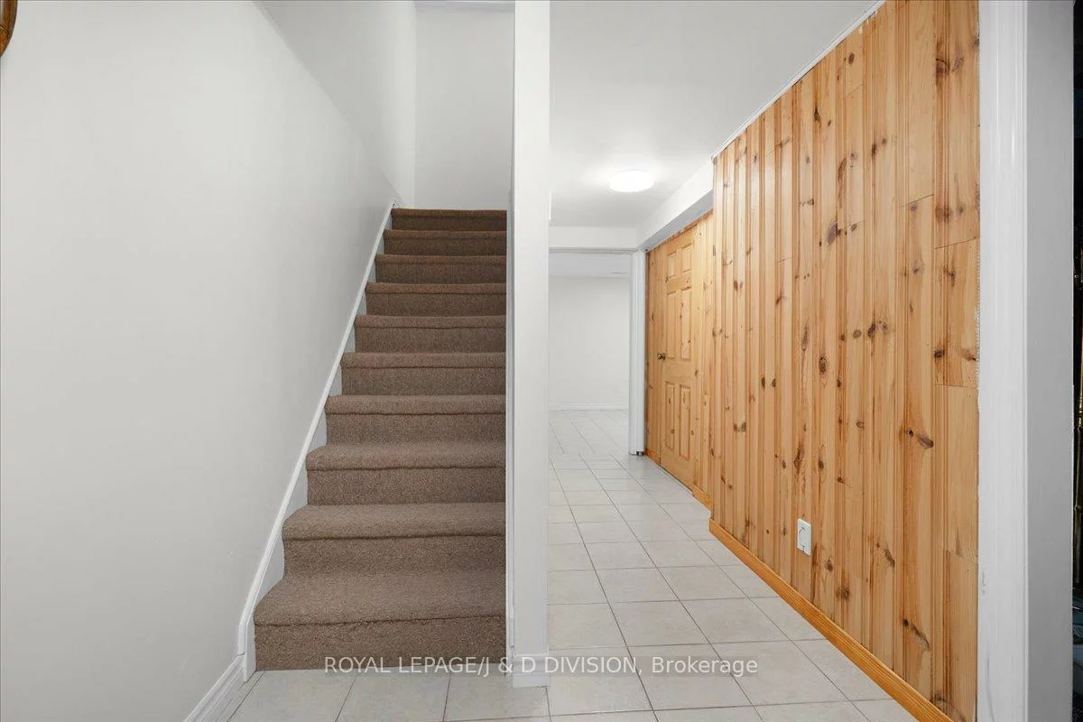 189, Springhead, North Richvale, Richmond Hill