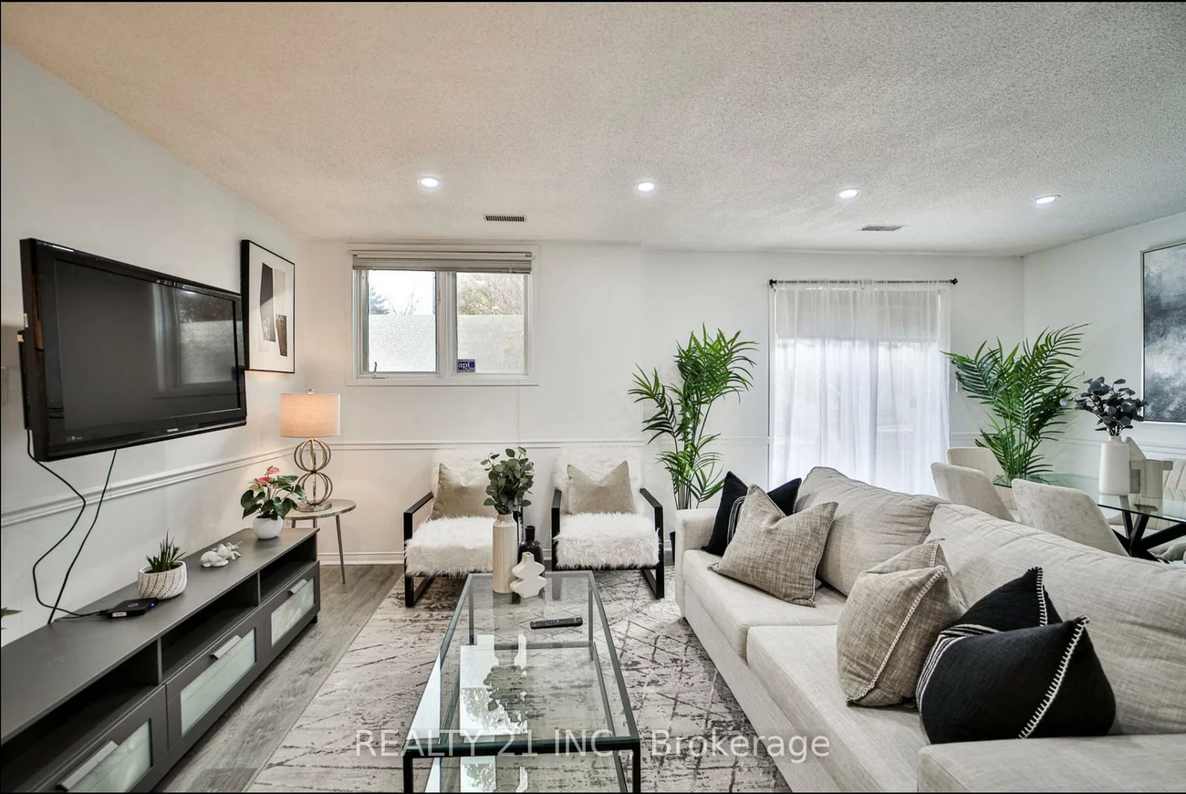 75, Weldrick, Observatory, Richmond Hill