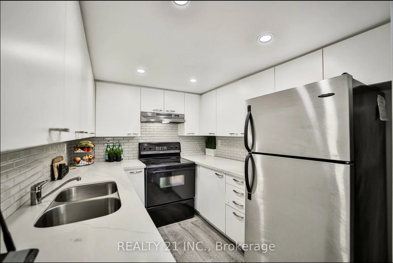 75, Weldrick, Observatory, Richmond Hill