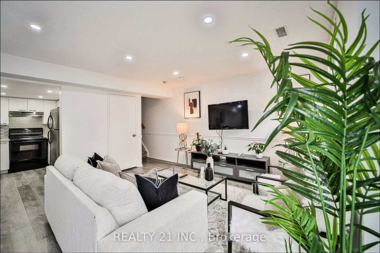 75, Weldrick, Observatory, Richmond Hill