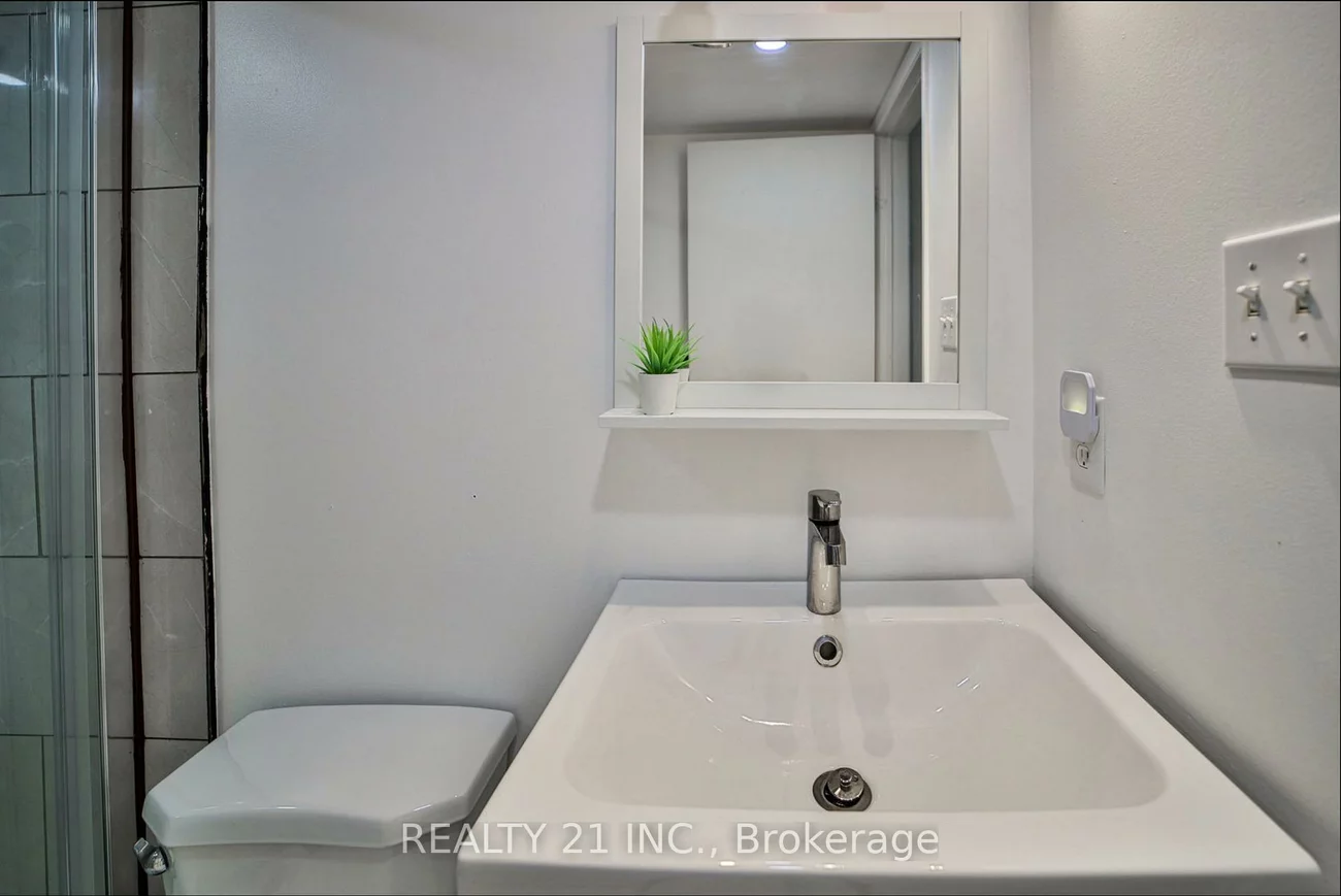 75, Weldrick, Observatory, Richmond Hill