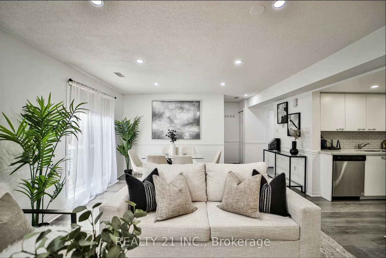 75, Weldrick, Observatory, Richmond Hill