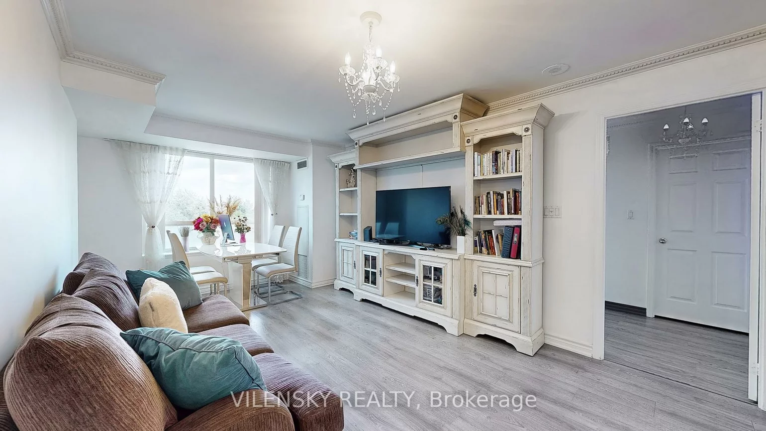 39, Oneida, Langstaff, Richmond Hill