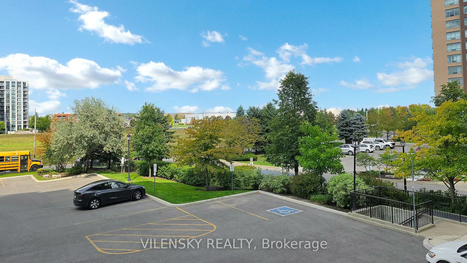 39, Oneida, Langstaff, Richmond Hill