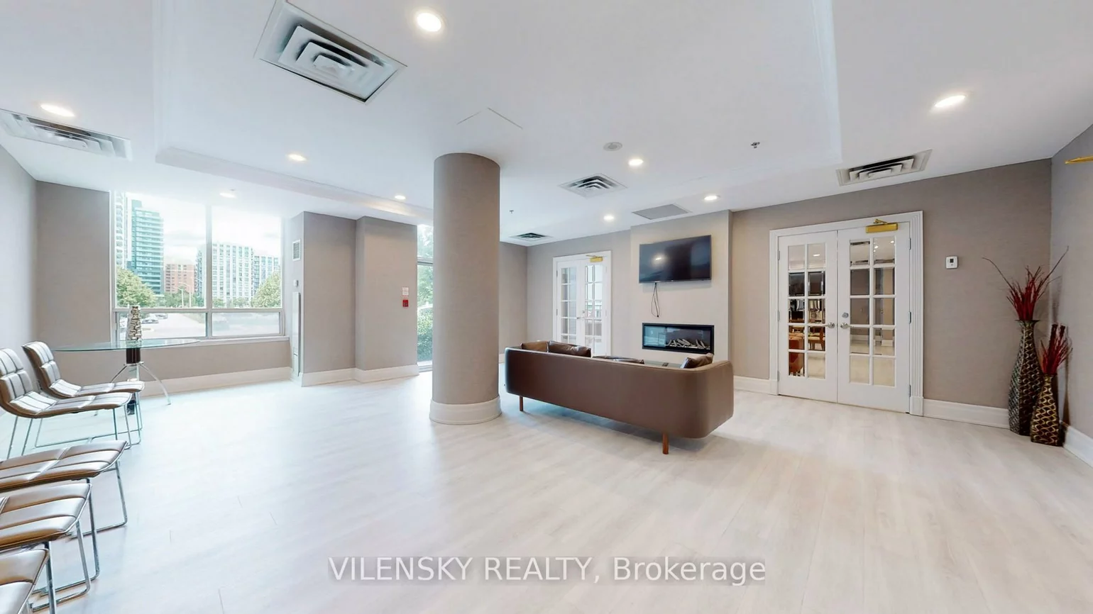 39, Oneida, Langstaff, Richmond Hill