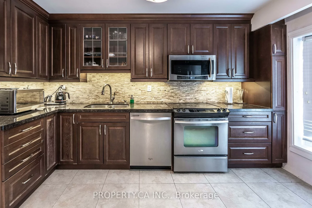 40, Castle Rock, North Richvale, Richmond Hill