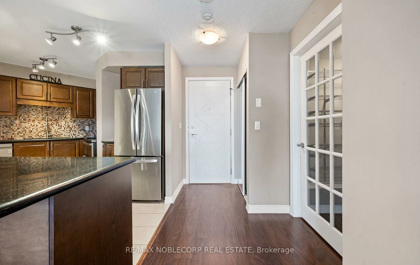 18, Harding, Harding, Richmond Hill