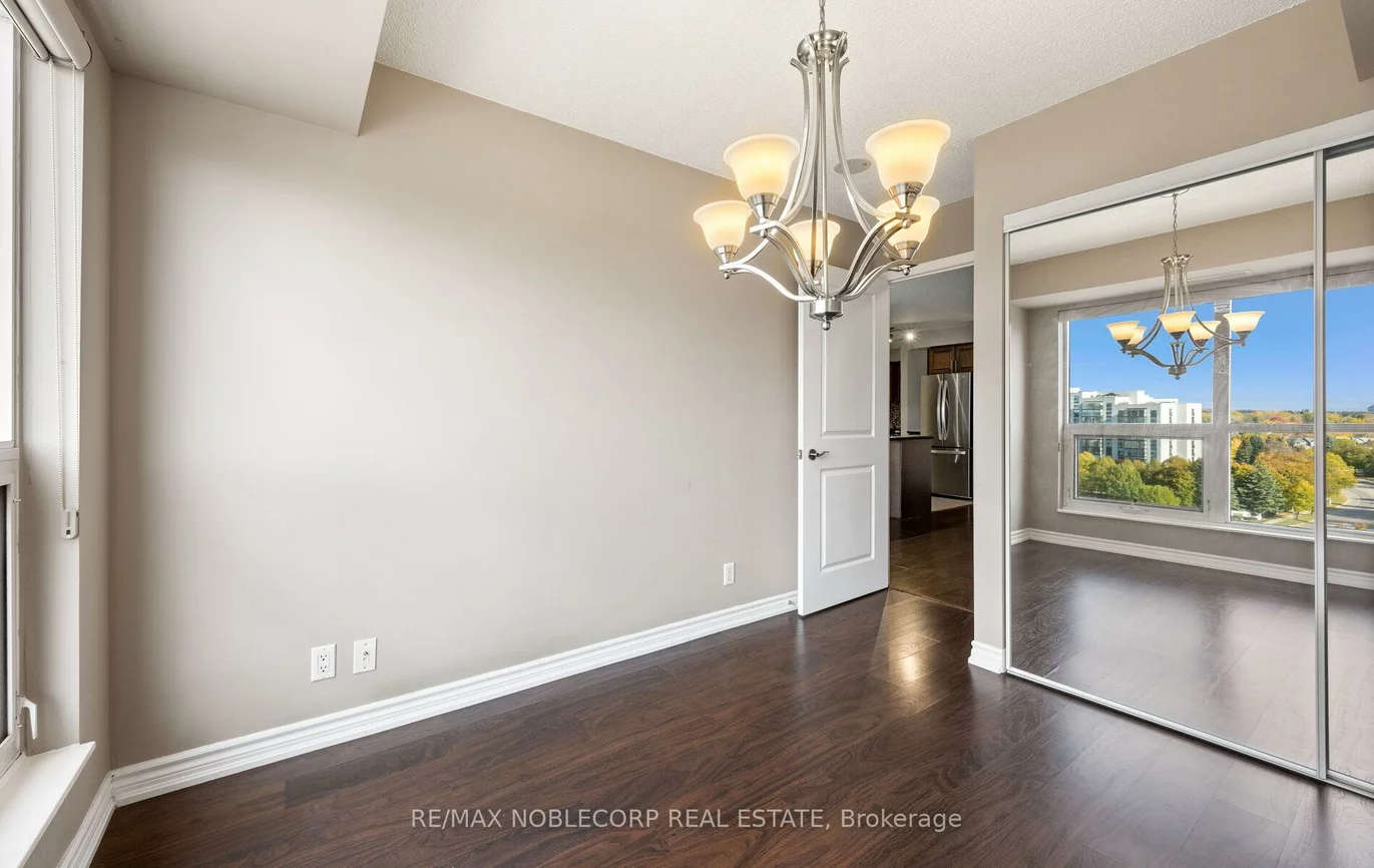 18, Harding, Harding, Richmond Hill