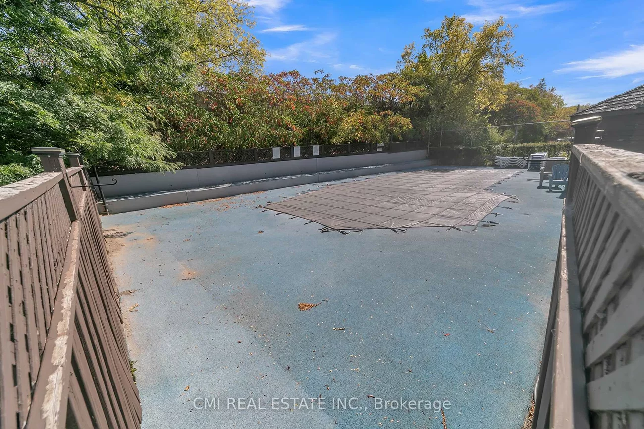 309, Major Mackenzie, Crosby, Richmond Hill