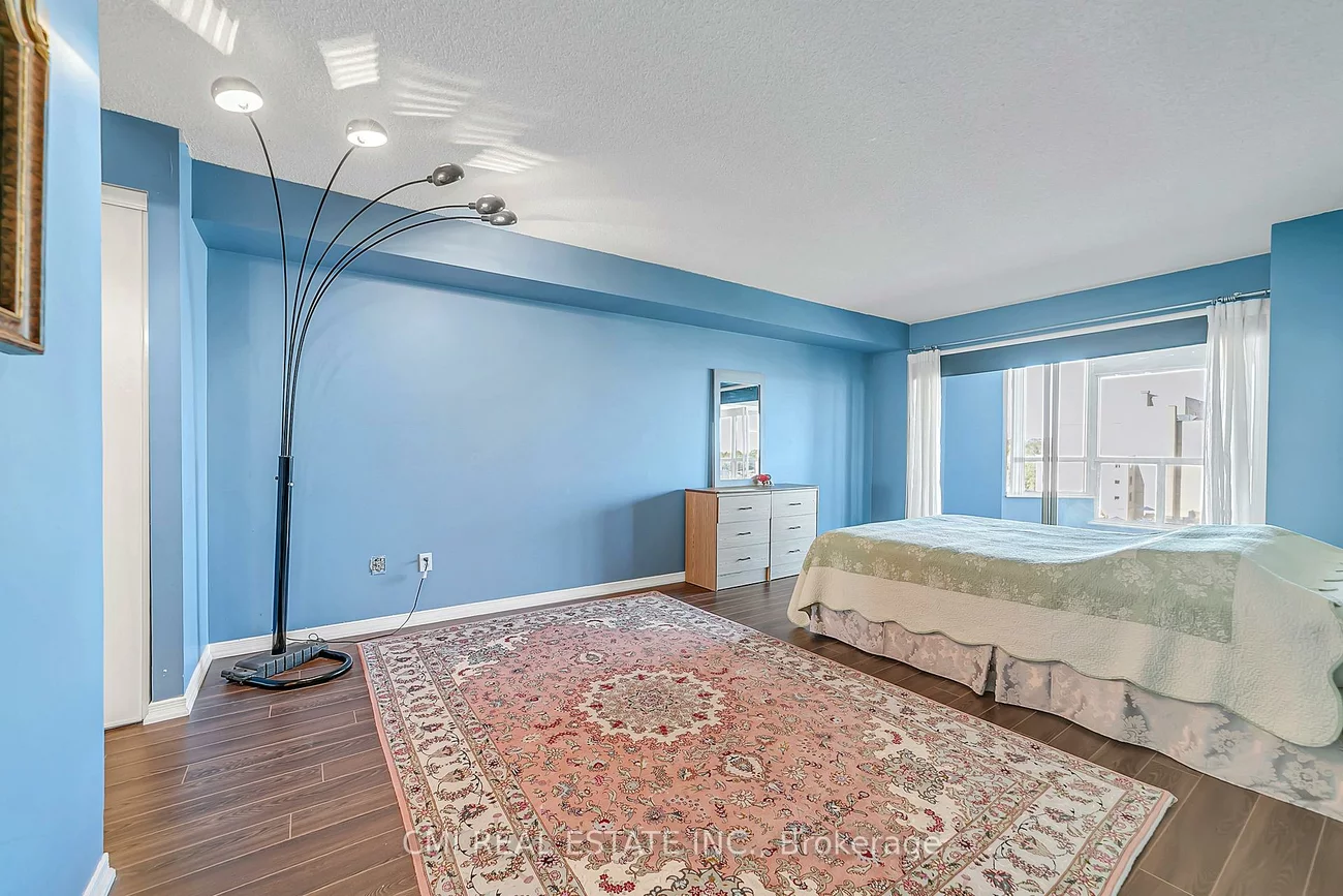 309, Major Mackenzie, Crosby, Richmond Hill