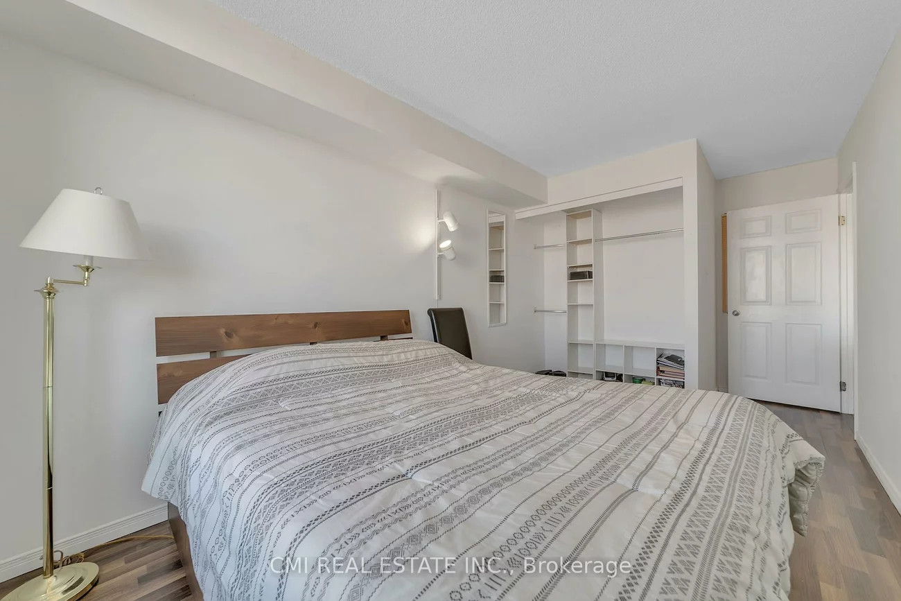 309, Major Mackenzie, Crosby, Richmond Hill