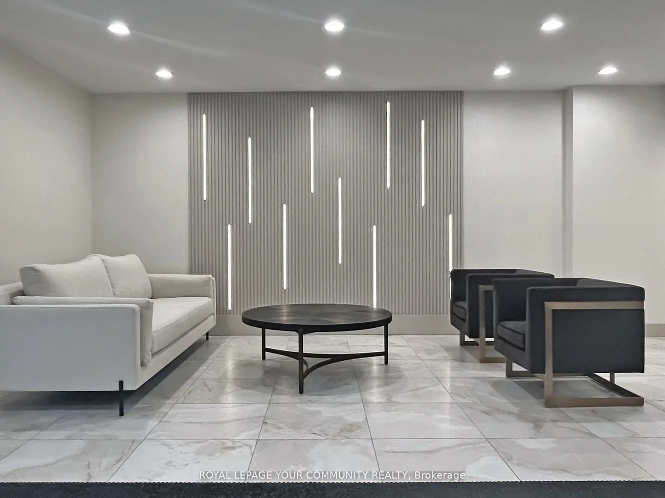 32, Clarissa, Harding, Richmond Hill