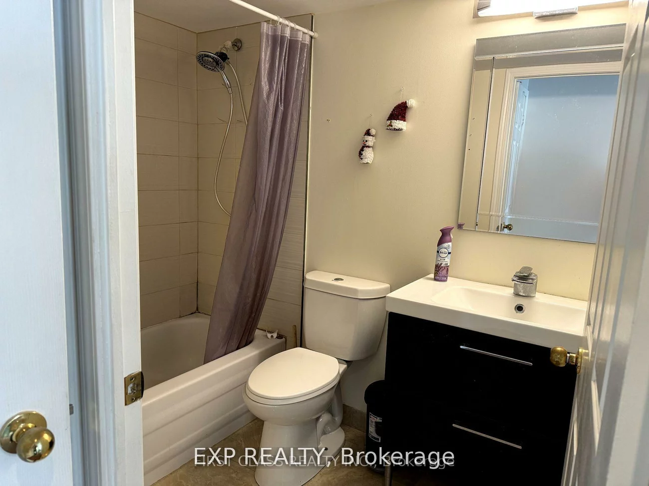 51, Baffin, Langstaff, Richmond Hill