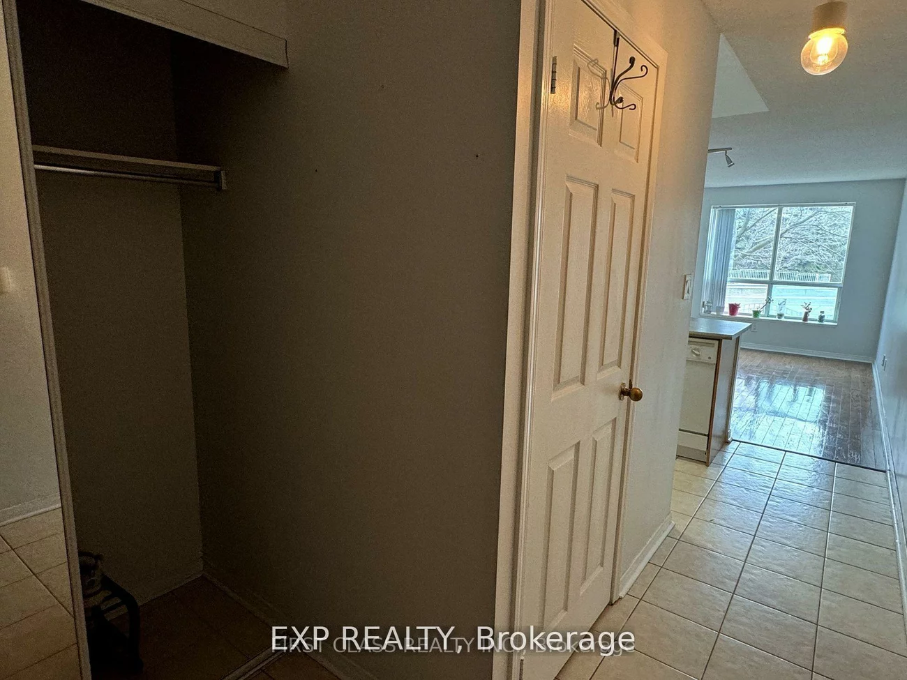 51, Baffin, Langstaff, Richmond Hill