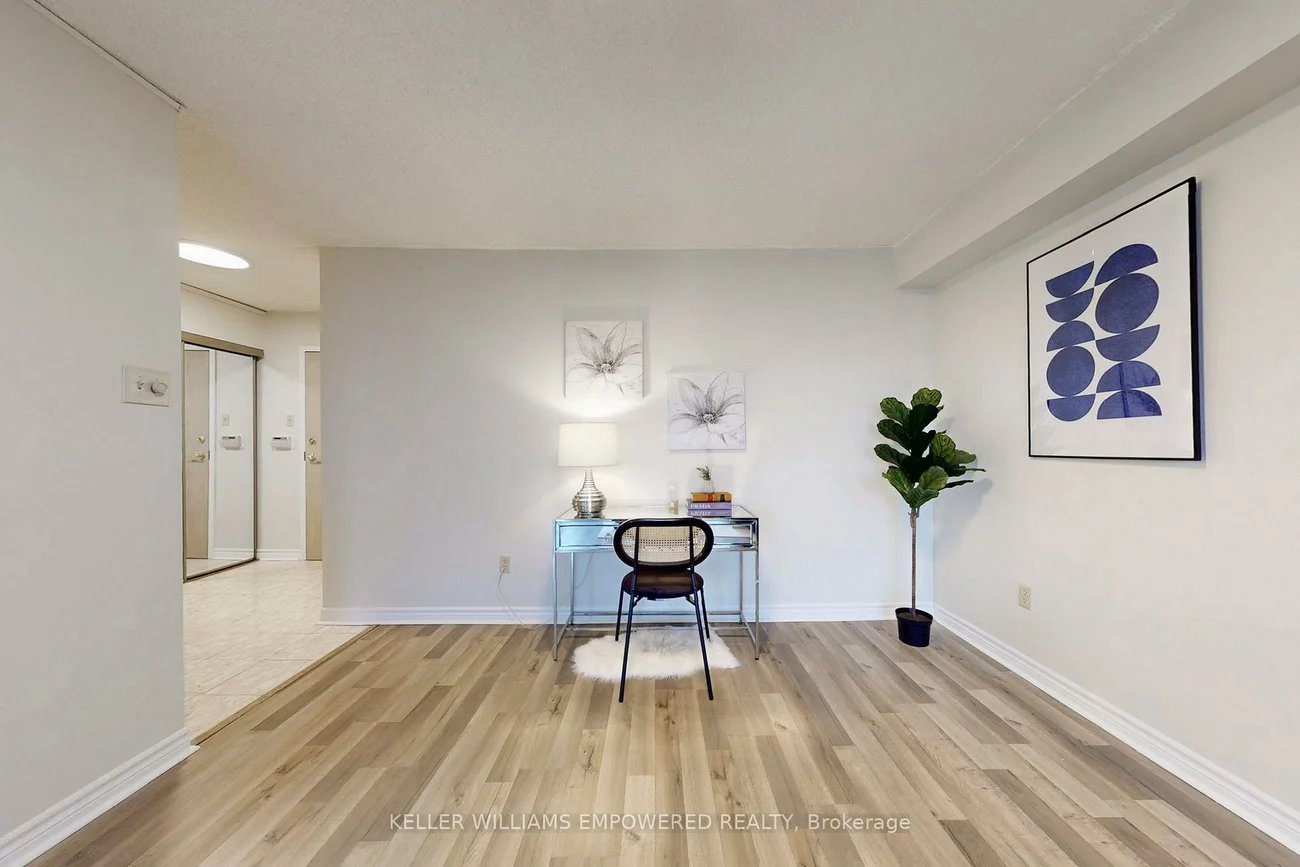 20, Harding, North Richvale, Richmond Hill