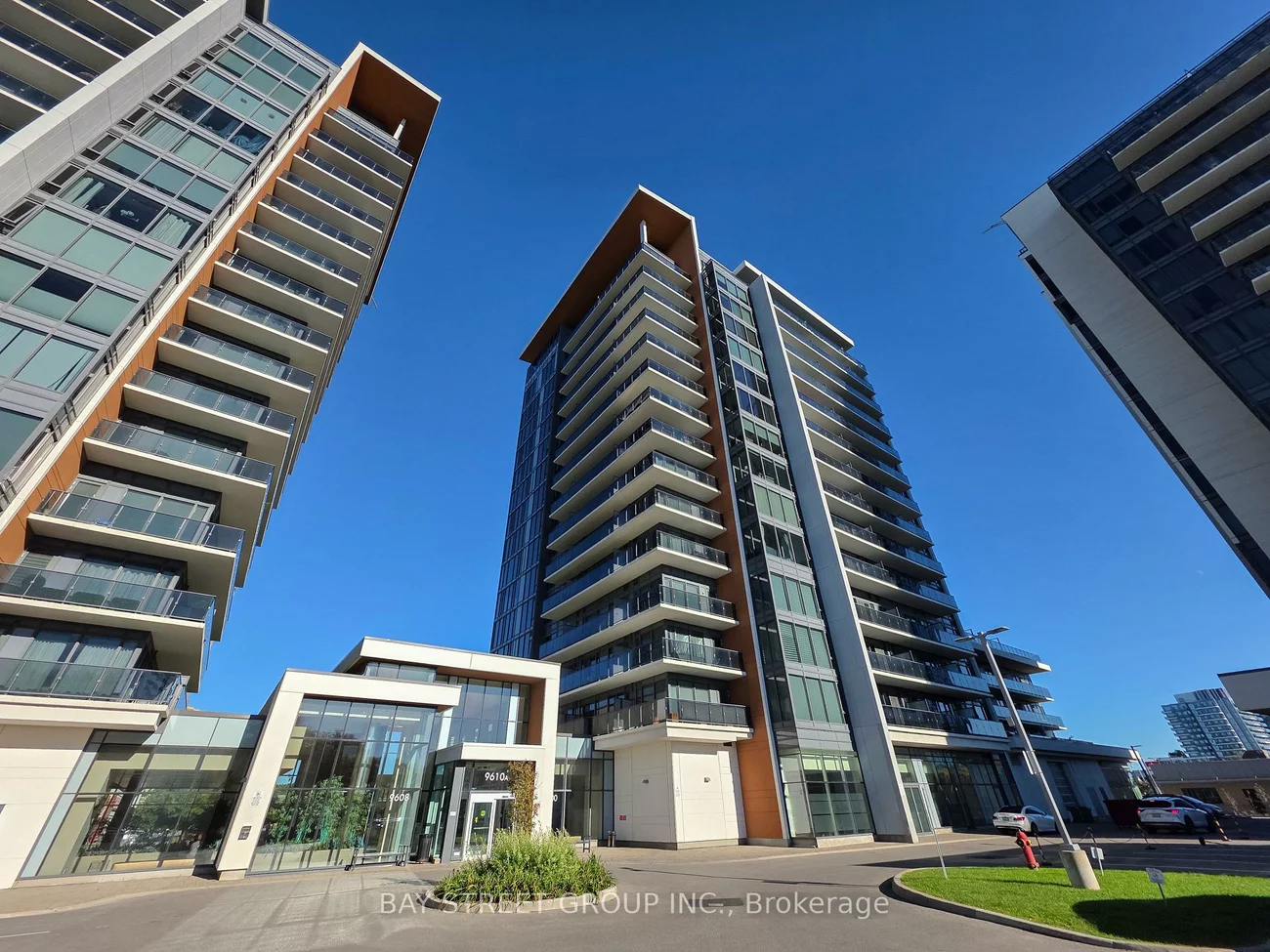 9608, Yonge, North Richvale, Richmond Hill