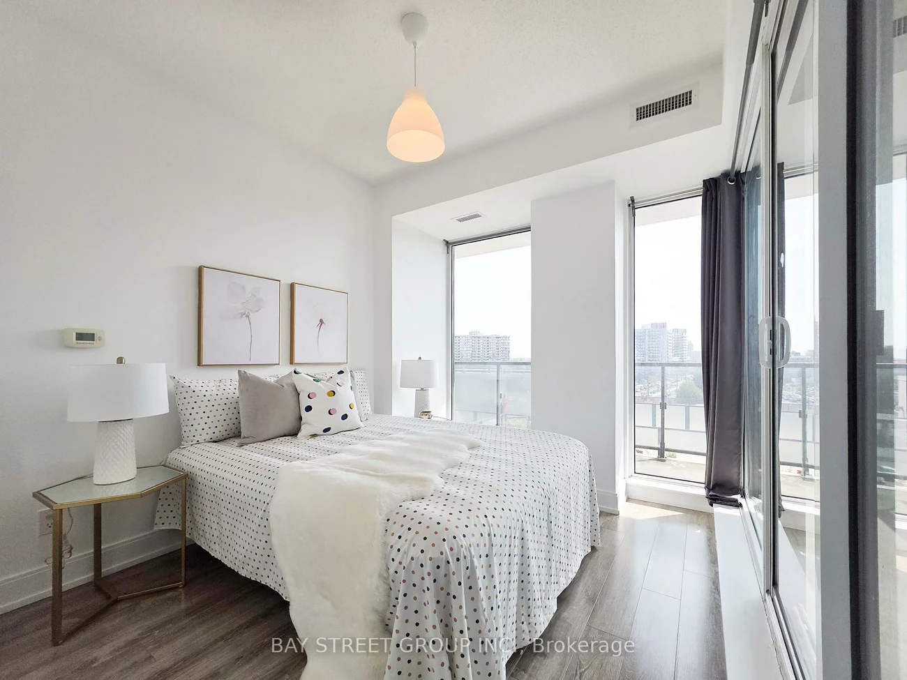 9608, Yonge, North Richvale, Richmond Hill