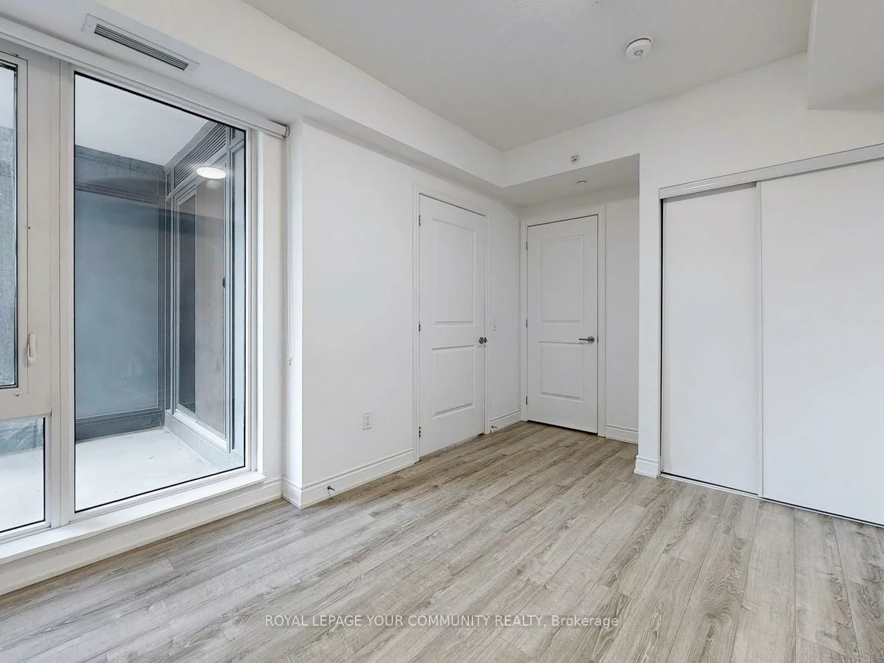 9618, Yonge, North Richvale, Richmond Hill