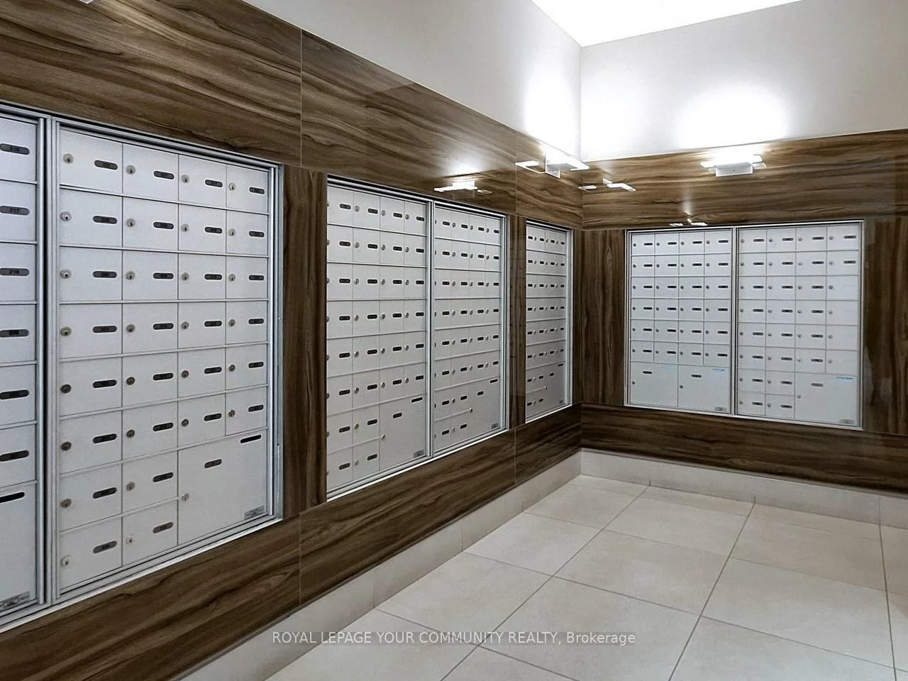 9618, Yonge, North Richvale, Richmond Hill