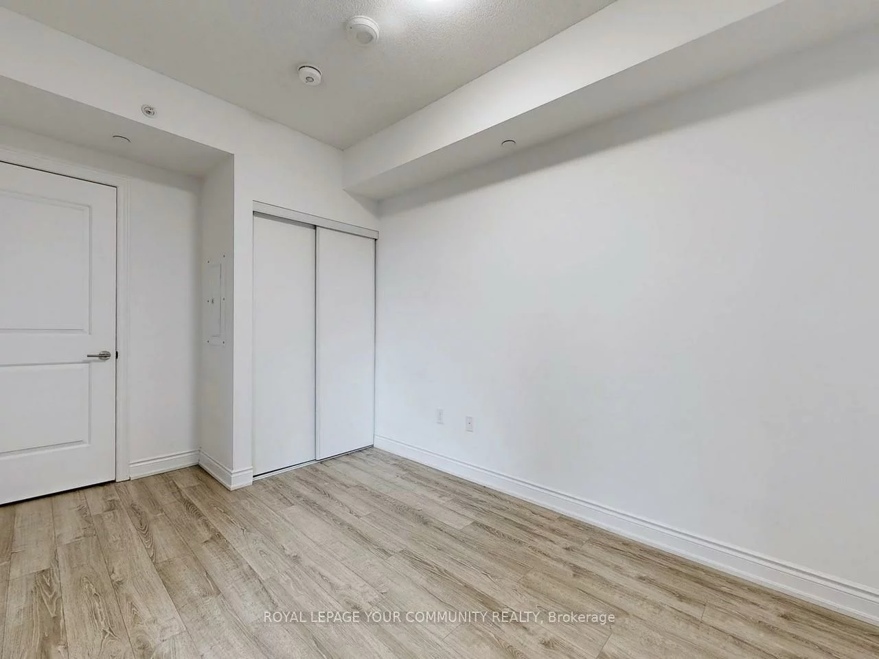 9618, Yonge, North Richvale, Richmond Hill