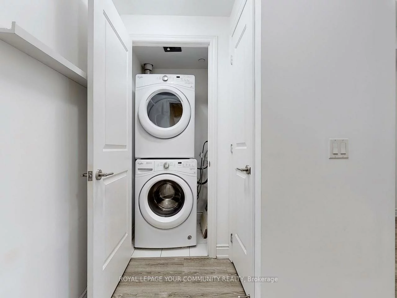 9618, Yonge, North Richvale, Richmond Hill