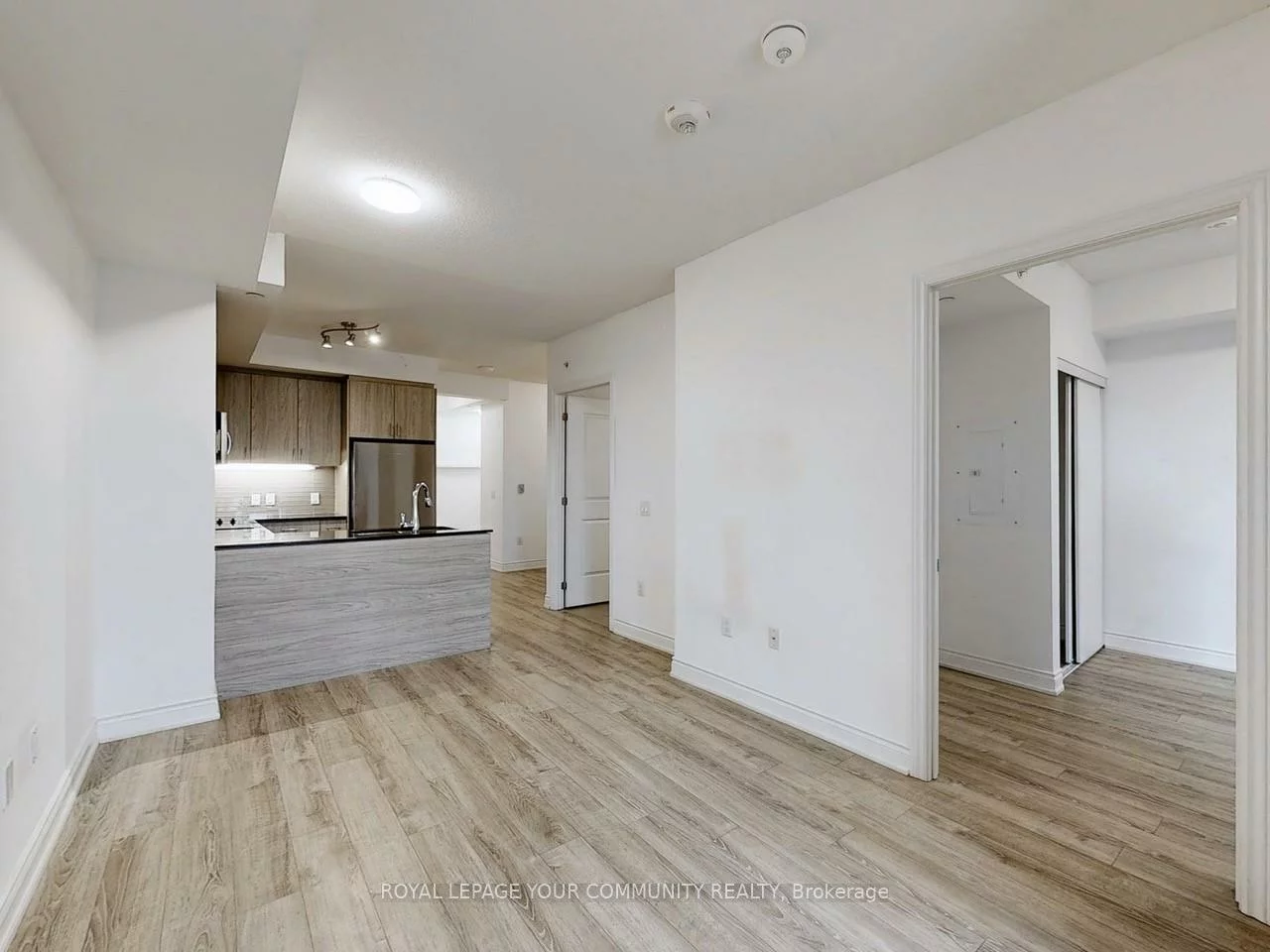 9618, Yonge, North Richvale, Richmond Hill