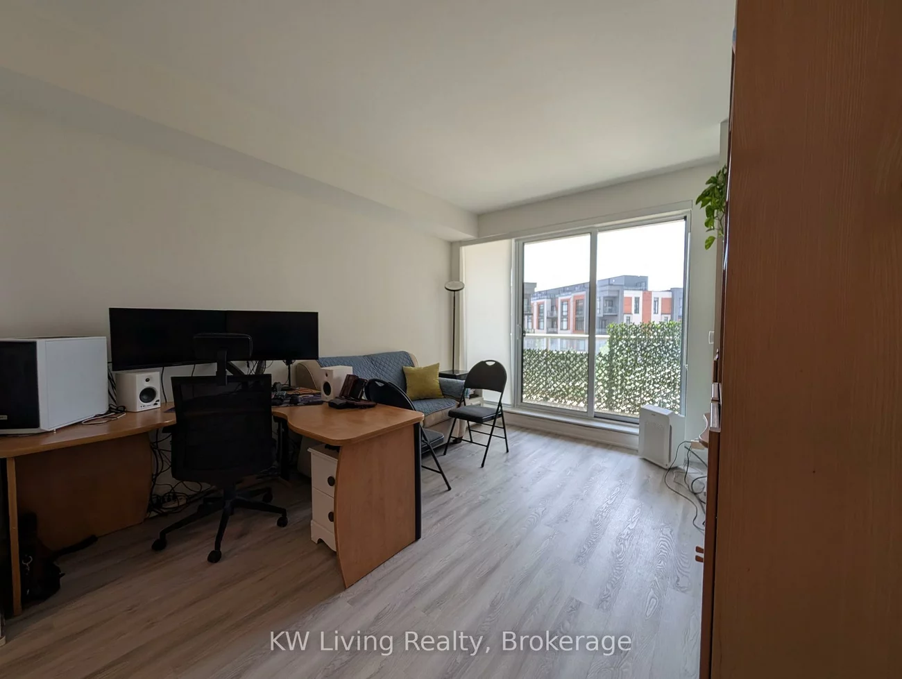 6, David Eyer, Rural Richmond Hill, Richmond Hill