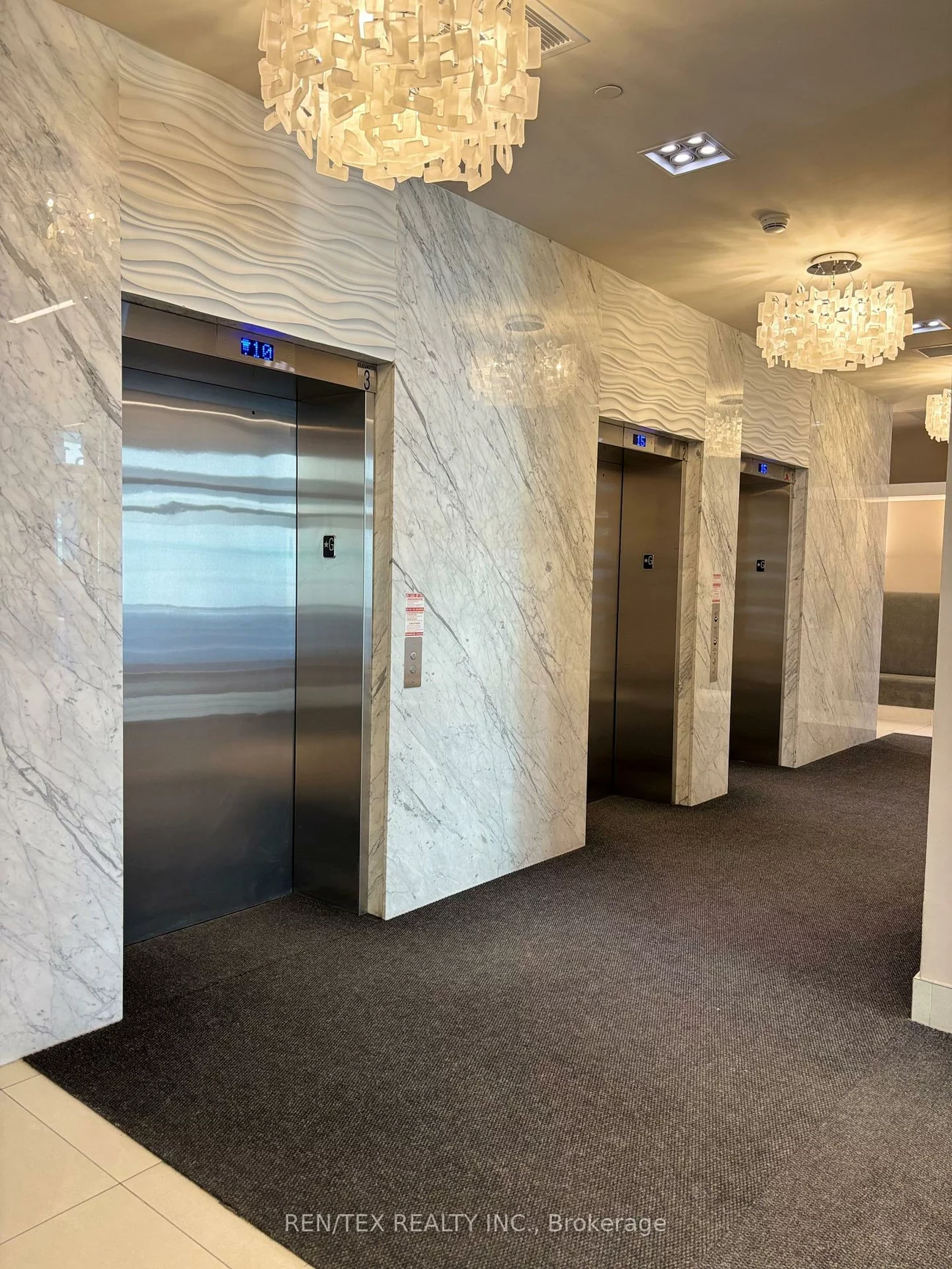 9618, Yonge, North Richvale, Richmond Hill