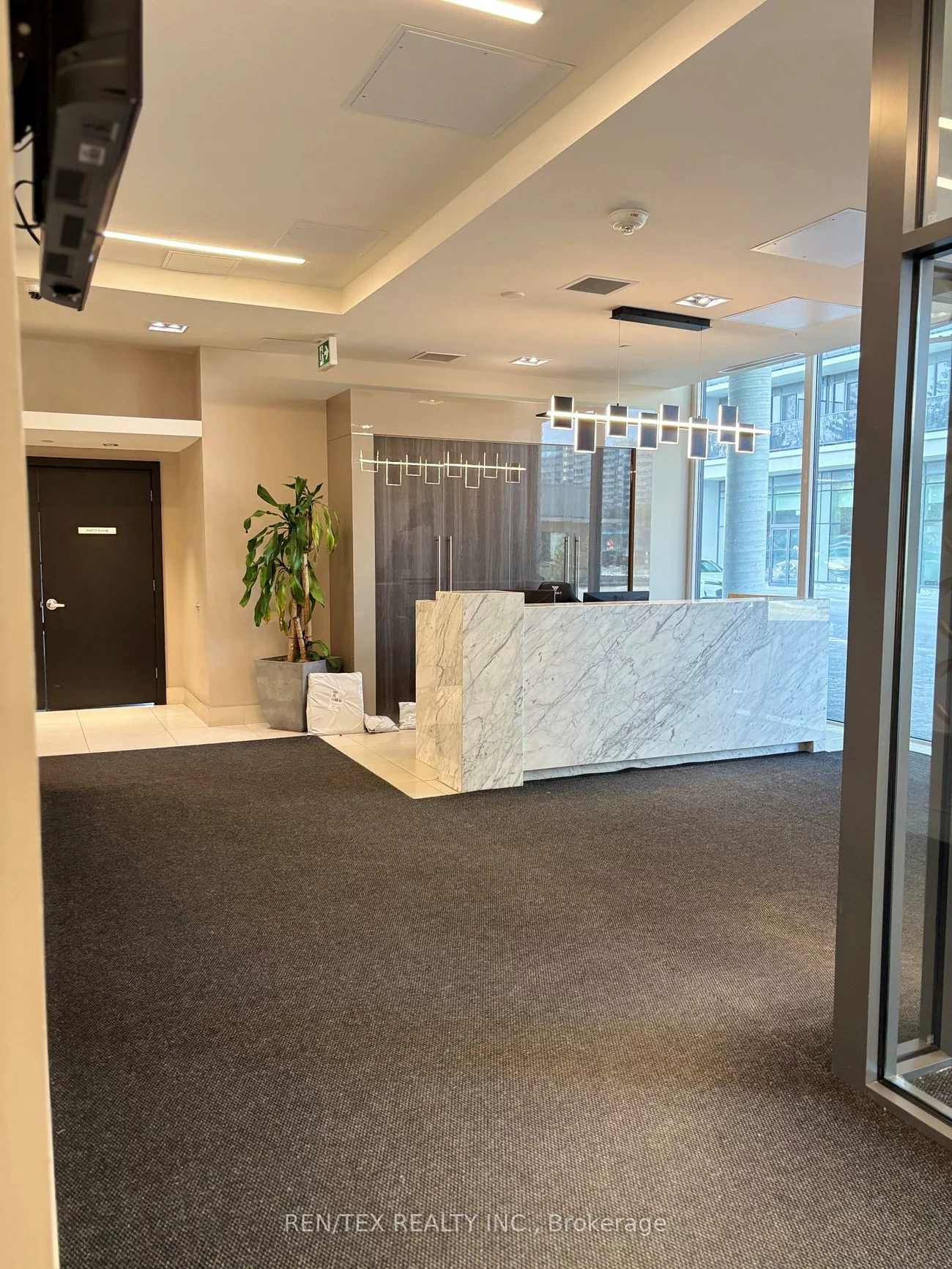 9618, Yonge, North Richvale, Richmond Hill