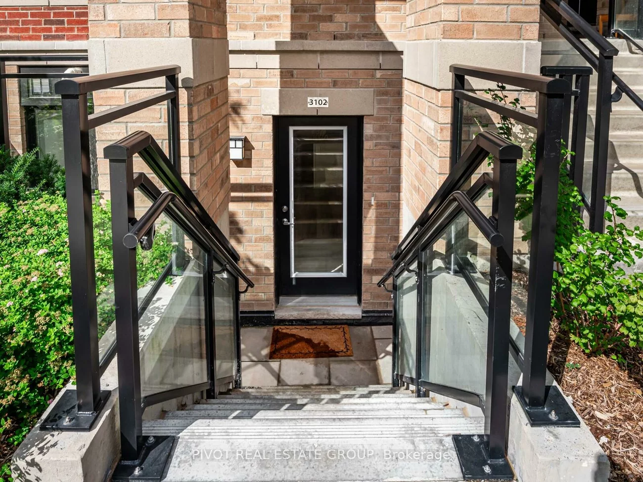 60, Elizabeth, Mill Pond, Richmond Hill