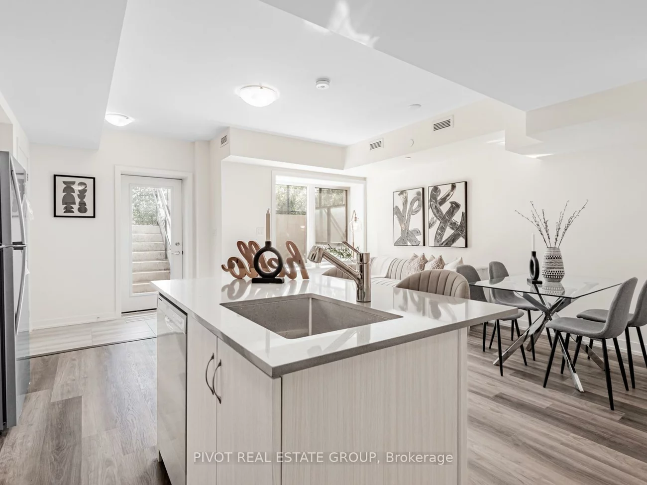 60, Elizabeth, Mill Pond, Richmond Hill