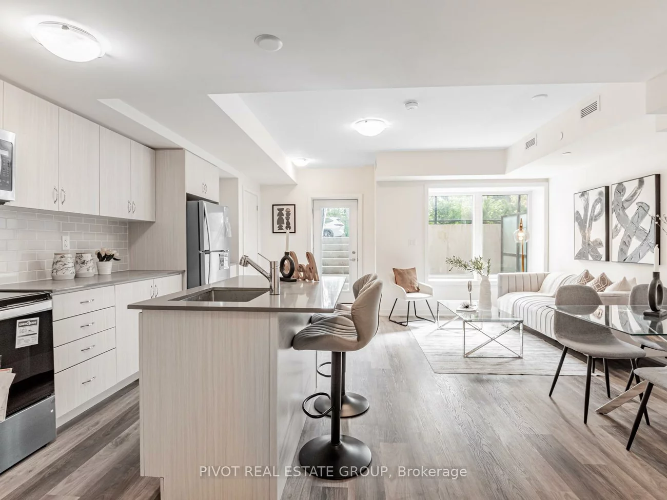 60, Elizabeth, Mill Pond, Richmond Hill