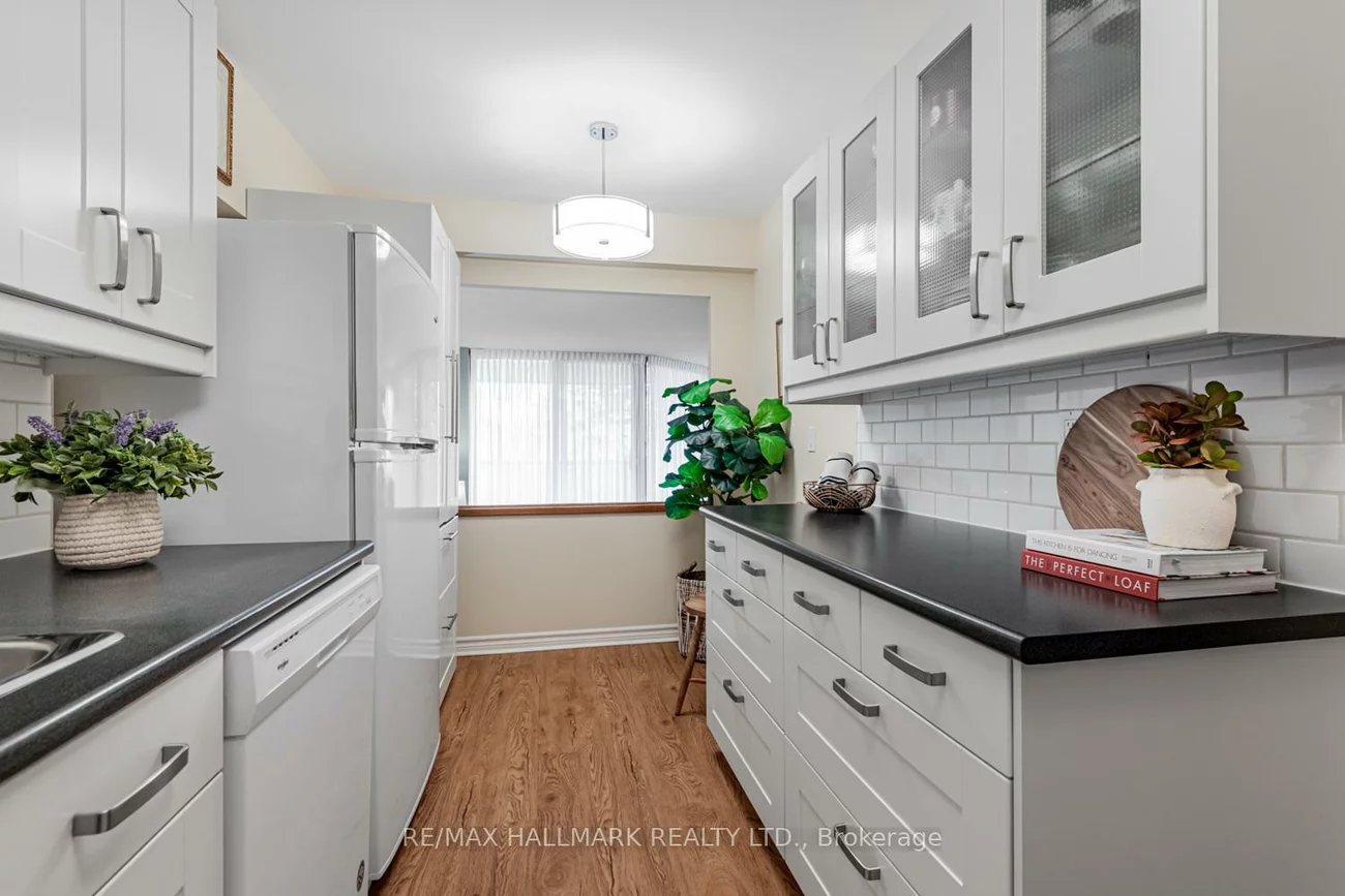 50, Baif, North Richvale, Richmond Hill