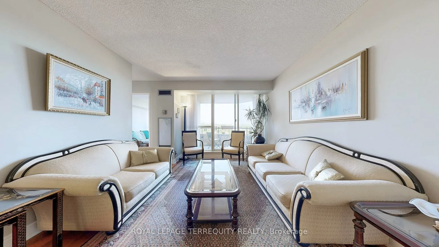 32, Clarissa, Harding, Richmond Hill