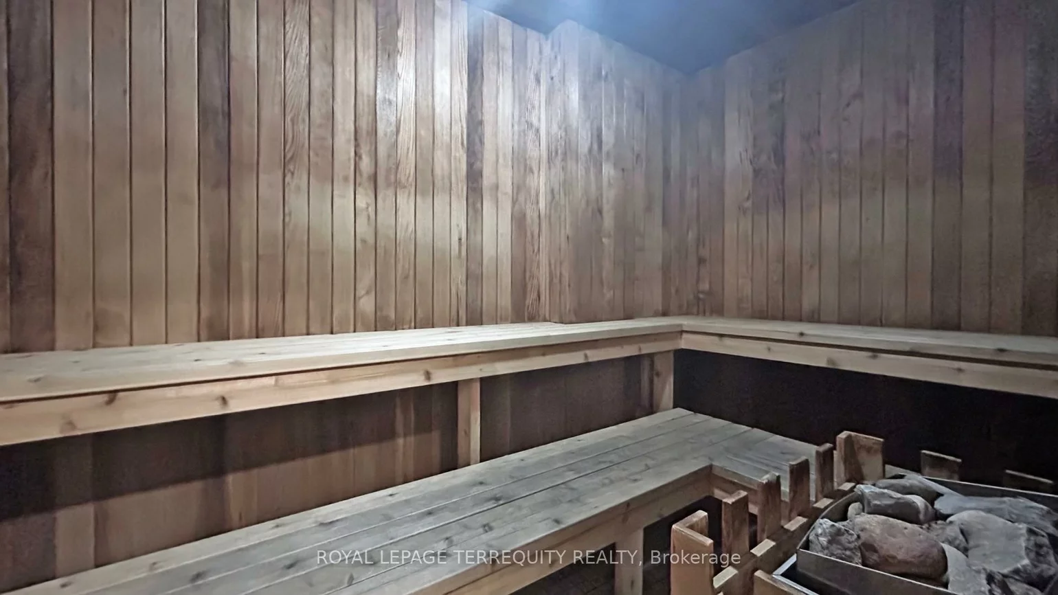 32, Clarissa, Harding, Richmond Hill