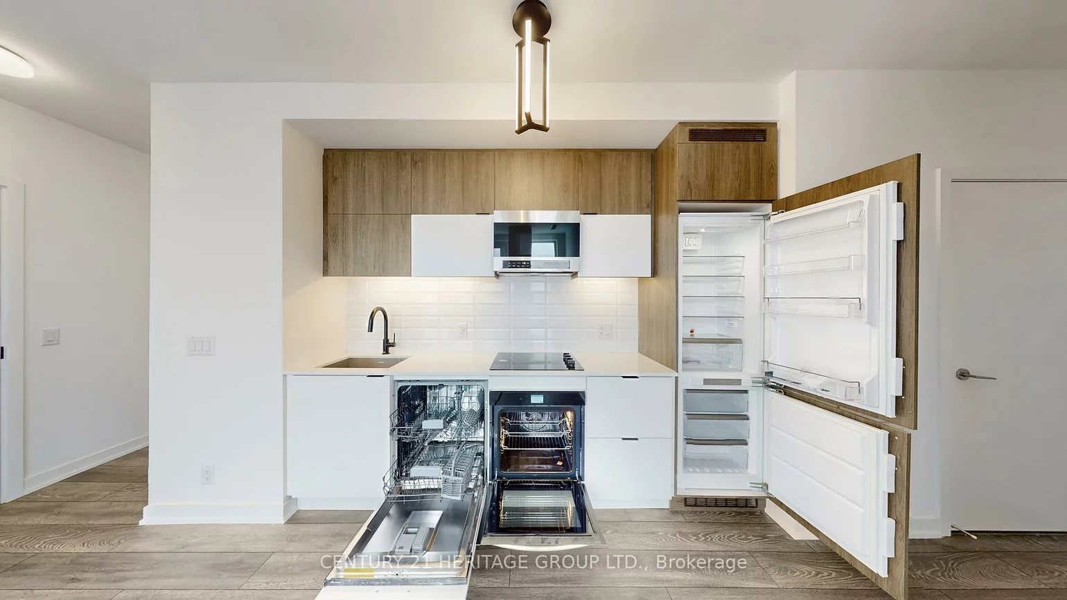 8888, Yonge, South Richvale, Richmond Hill