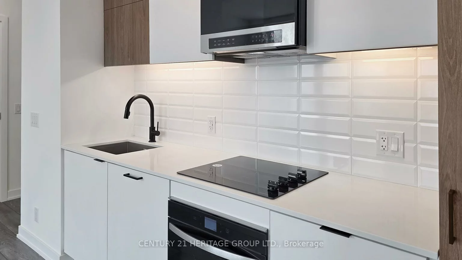 8888, Yonge, South Richvale, Richmond Hill