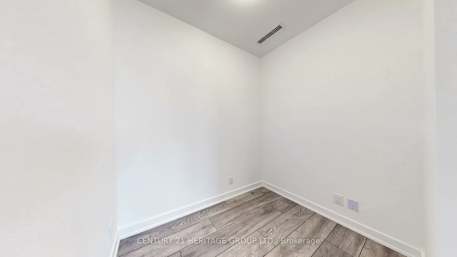 8888, Yonge, South Richvale, Richmond Hill