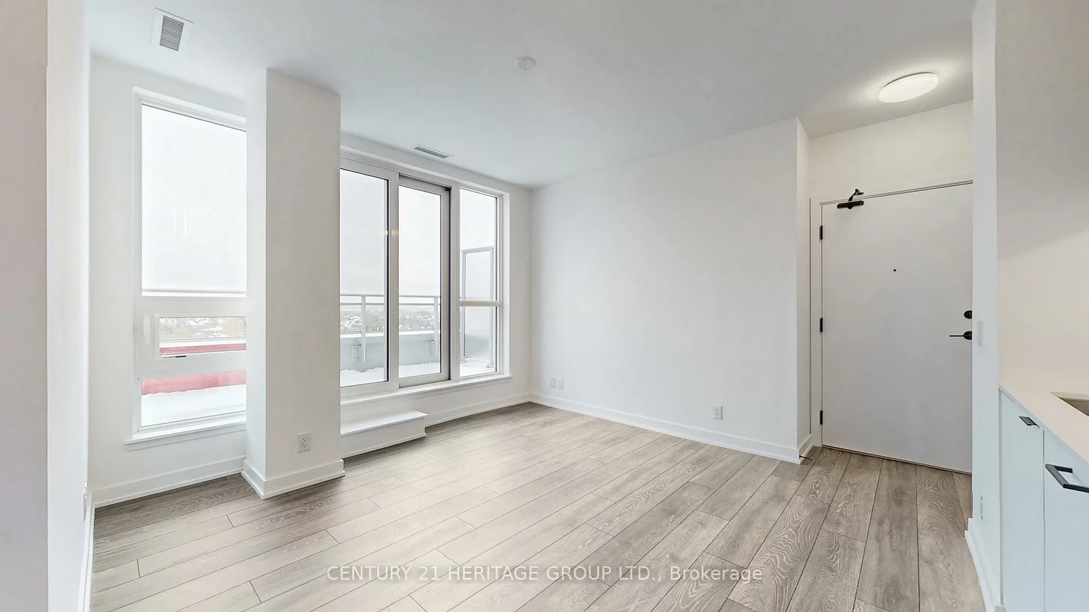 8888, Yonge, South Richvale, Richmond Hill