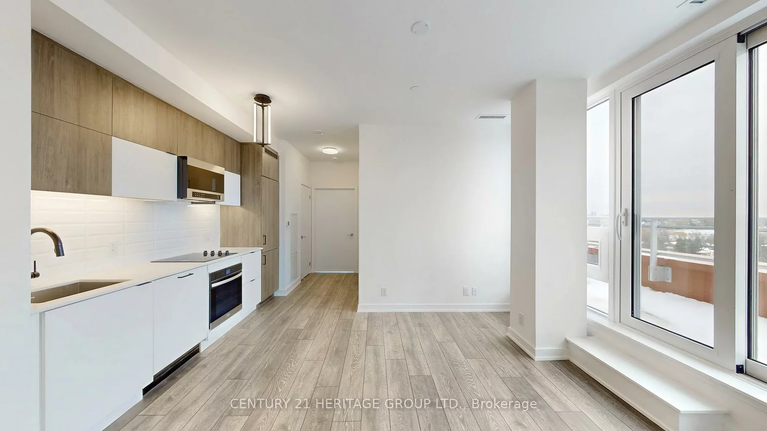 8888, Yonge, South Richvale, Richmond Hill