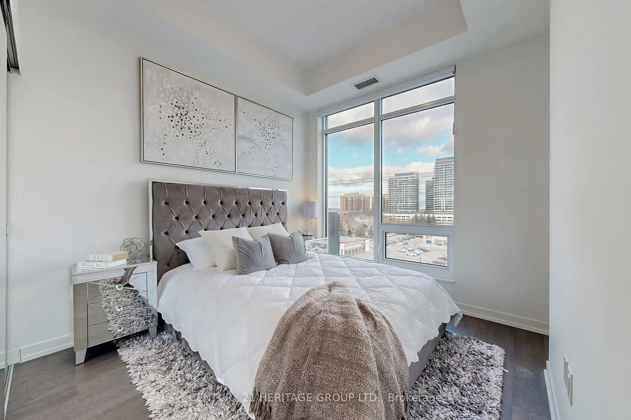 8868, Yonge, South Richvale, Richmond Hill