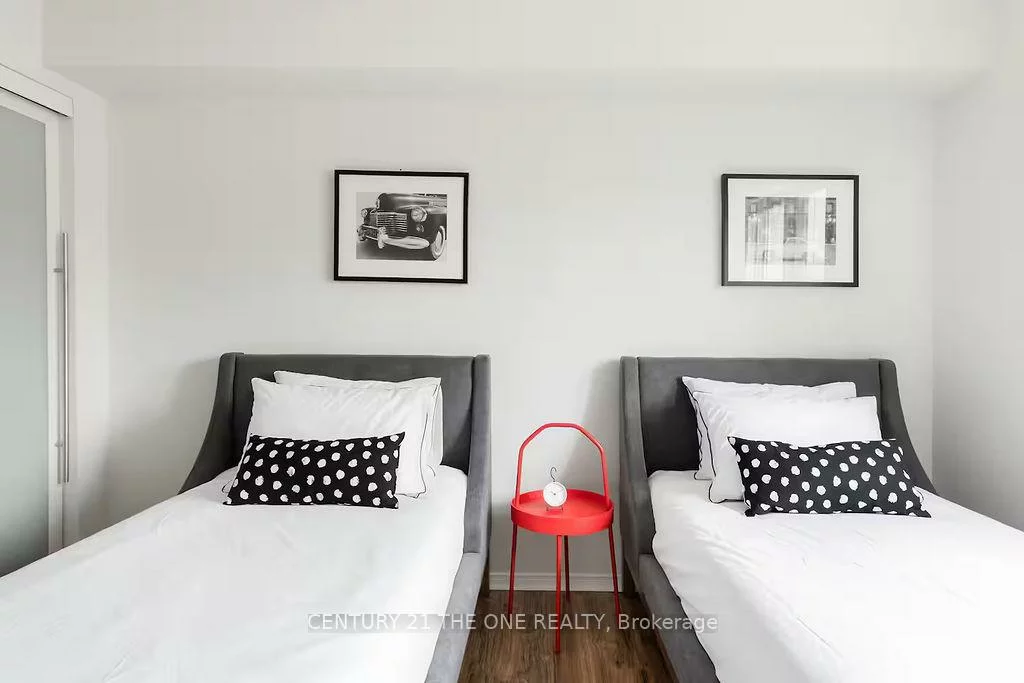 75, Weldrick, Observatory, Richmond Hill