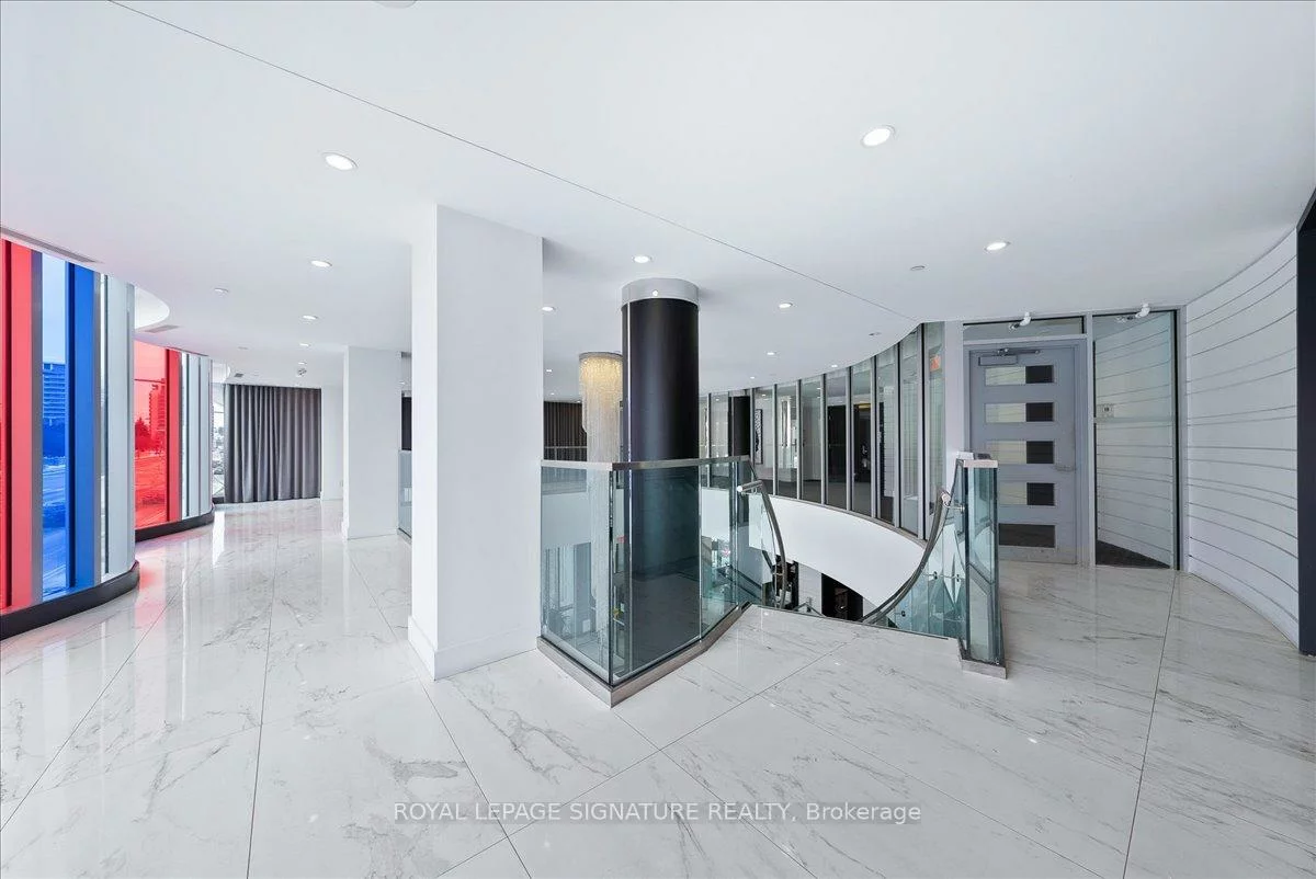 9471, Yonge, Observatory, Richmond Hill