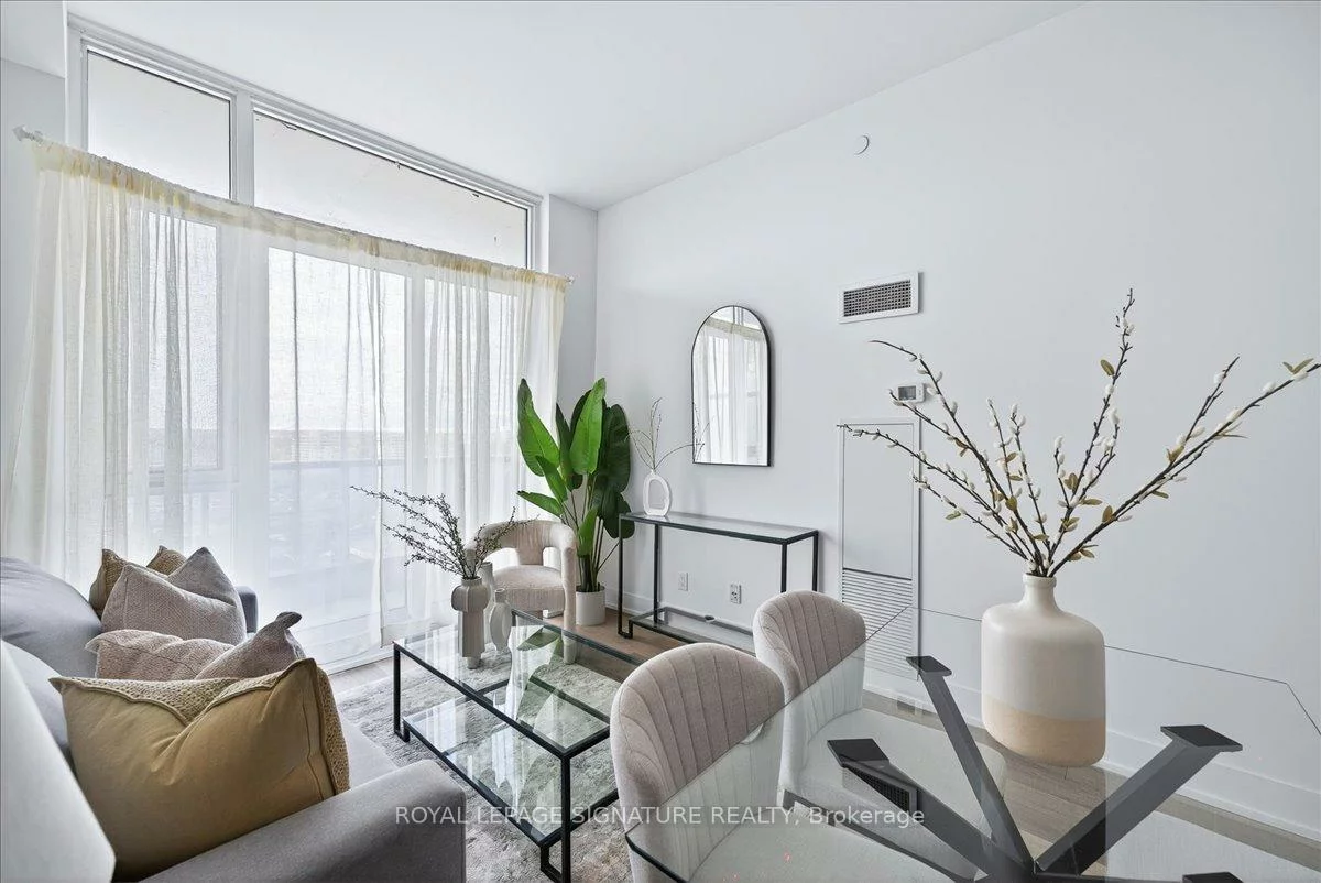 9471, Yonge, Observatory, Richmond Hill