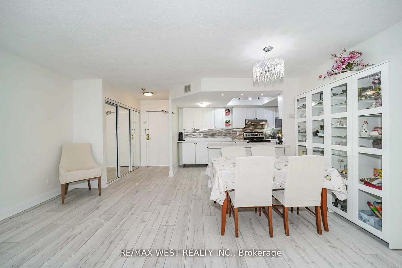 33, Weldrick, Observatory, Richmond Hill