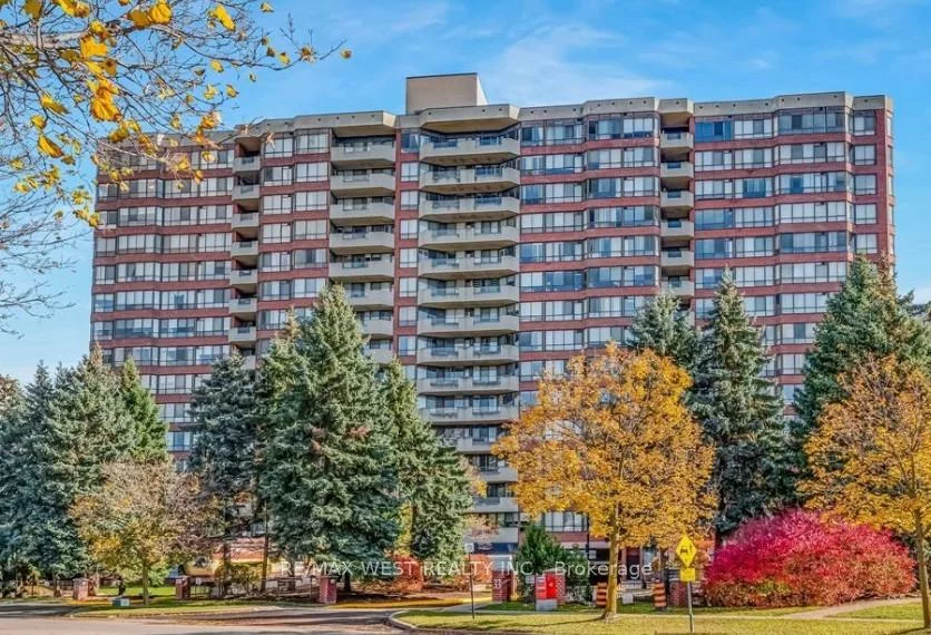 33, Weldrick, Observatory, Richmond Hill